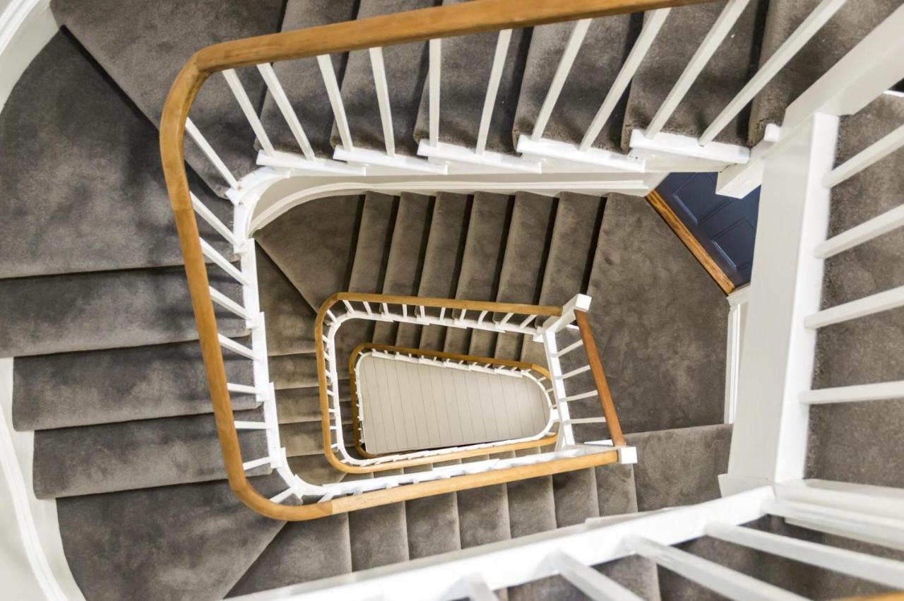 Fisherman'S Catch - Two Bedroom Luxury Apartment - テンビー エクステリア 写真